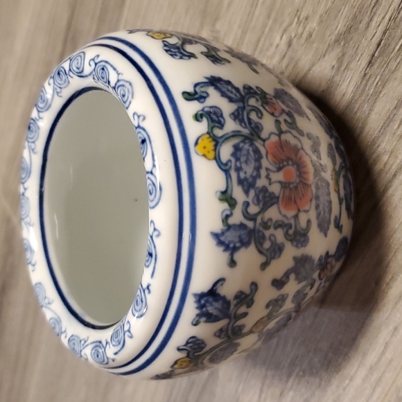 EUC Blue & White Floral Porcelain Small Bowl